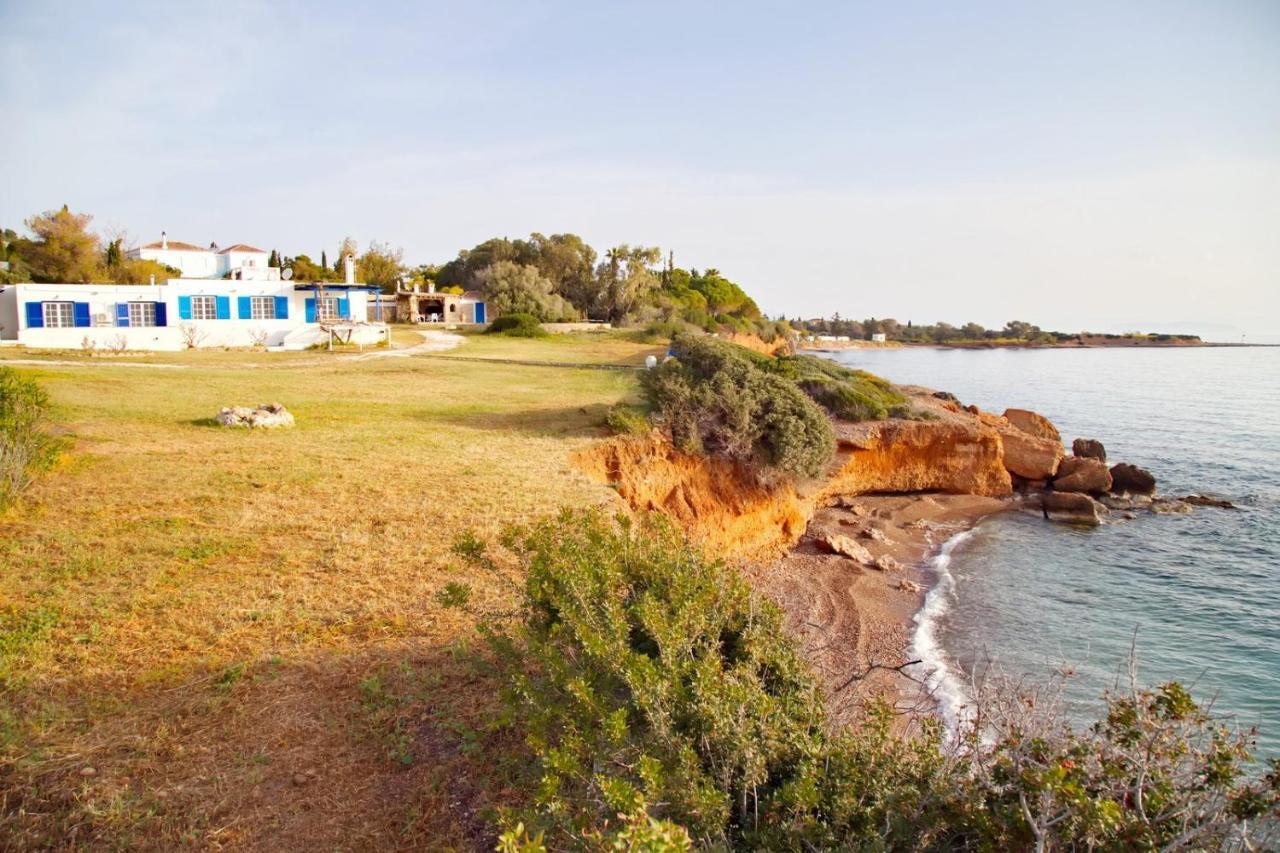 Aroura Homes 4Br Beachfront Villa Szpécesz Kültér fotó
