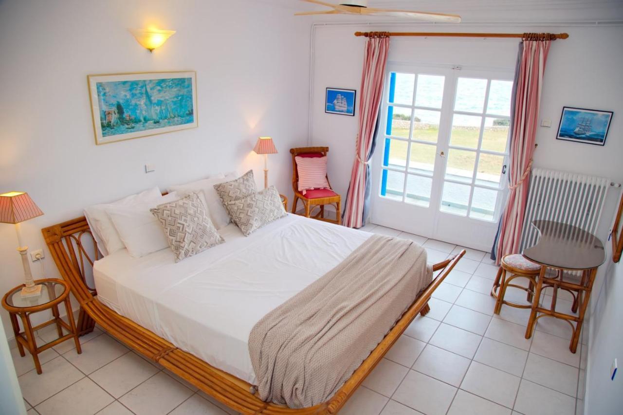Aroura Homes 4Br Beachfront Villa Szpécesz Kültér fotó
